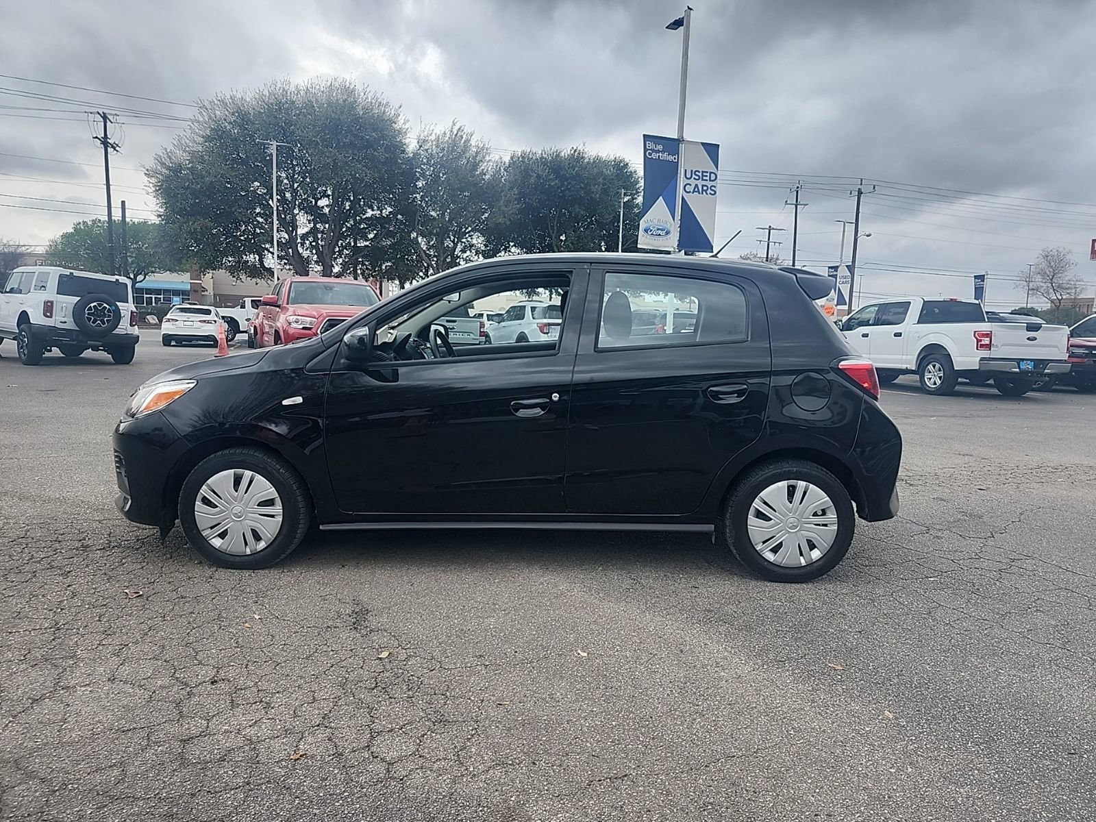 Used 2024 Mitsubishi Mirage ES image 4