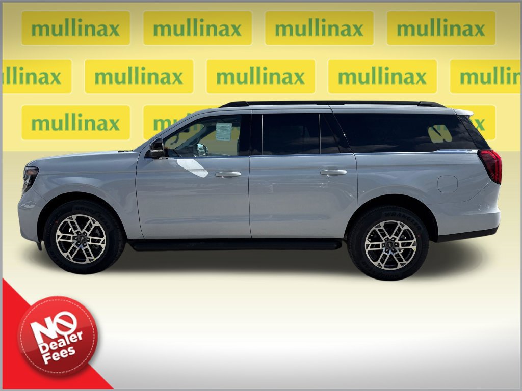 New 2026 Ford Expedition Max Active RWD image 2