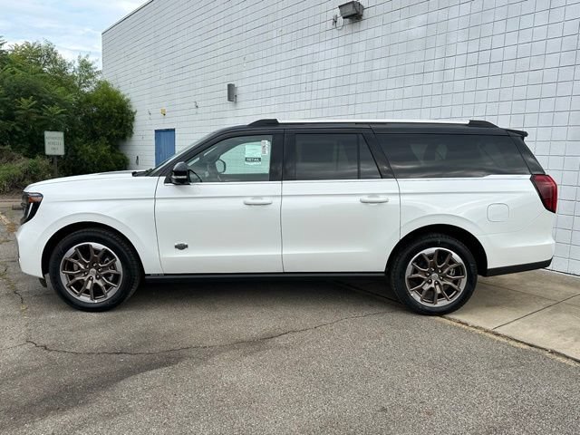 New 2027 Ford Expedition Max King Ranch AWD/4WD image 2