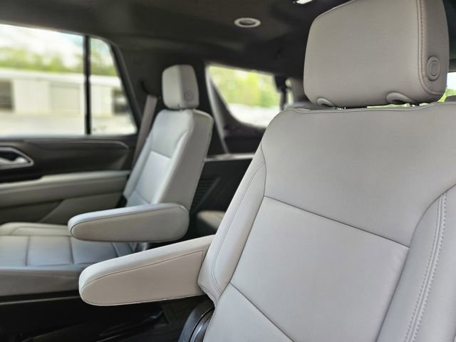 Used 2024 Chevrolet Tahoe LT w/ Luxury Package image 28