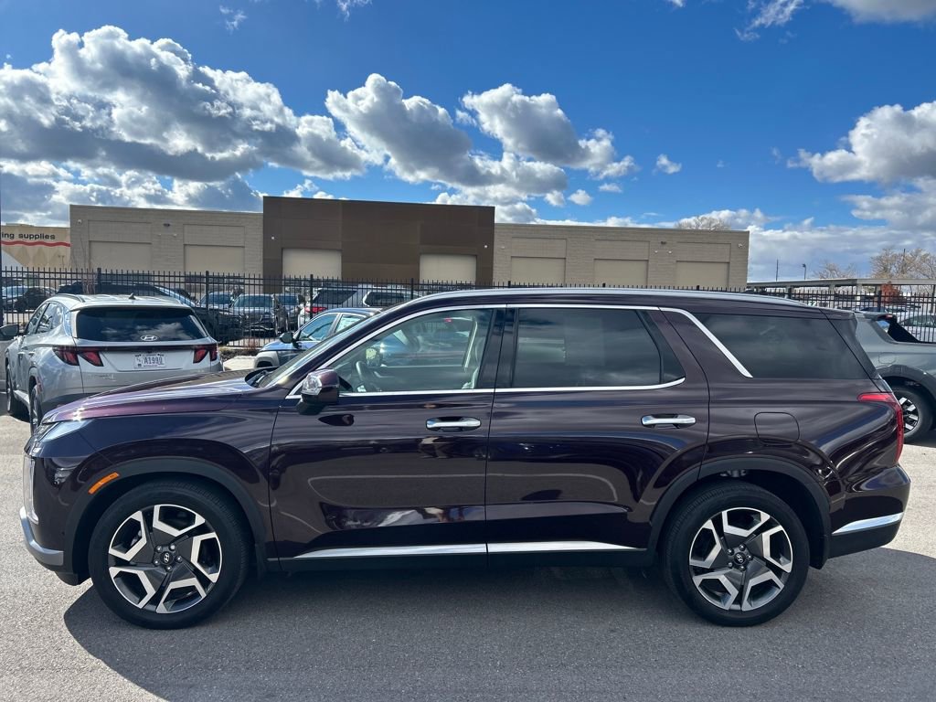 Used 2023 Hyundai Palisade Limited image 8