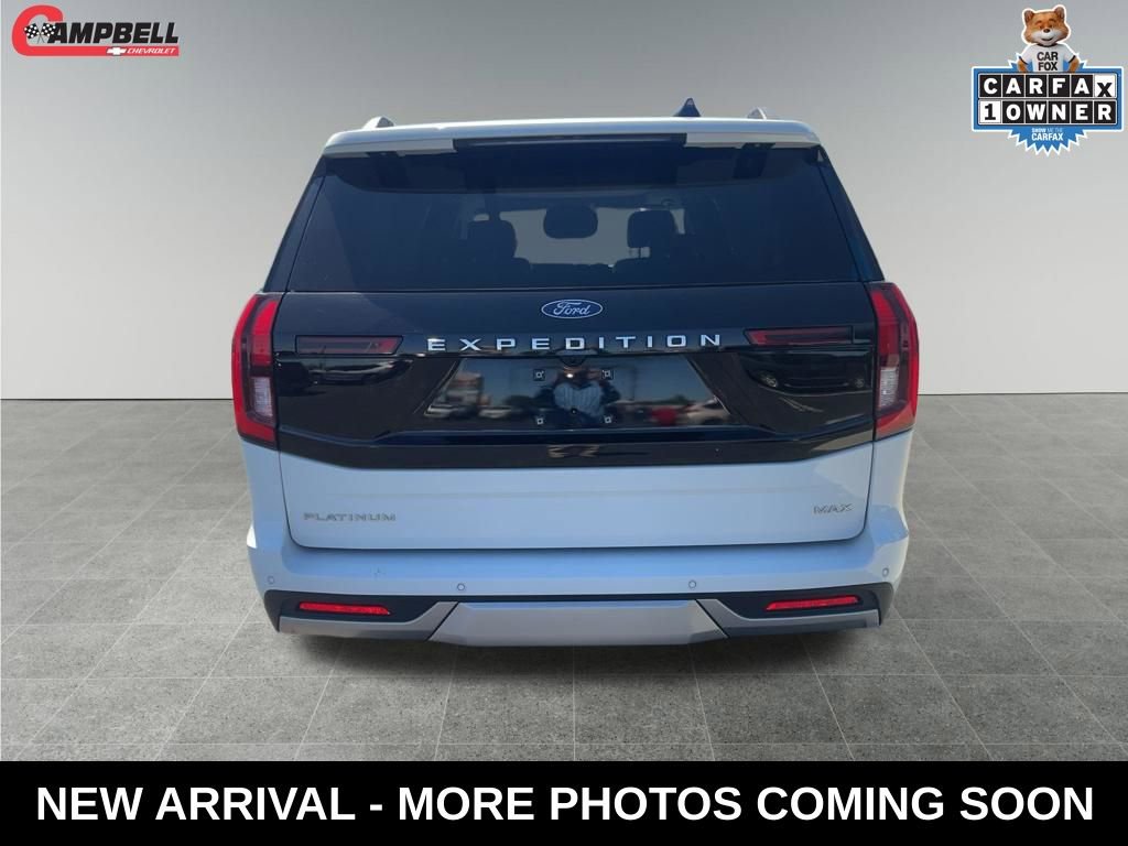 Used 2025 Ford Expedition Max Platinum AWD/4WD image 4