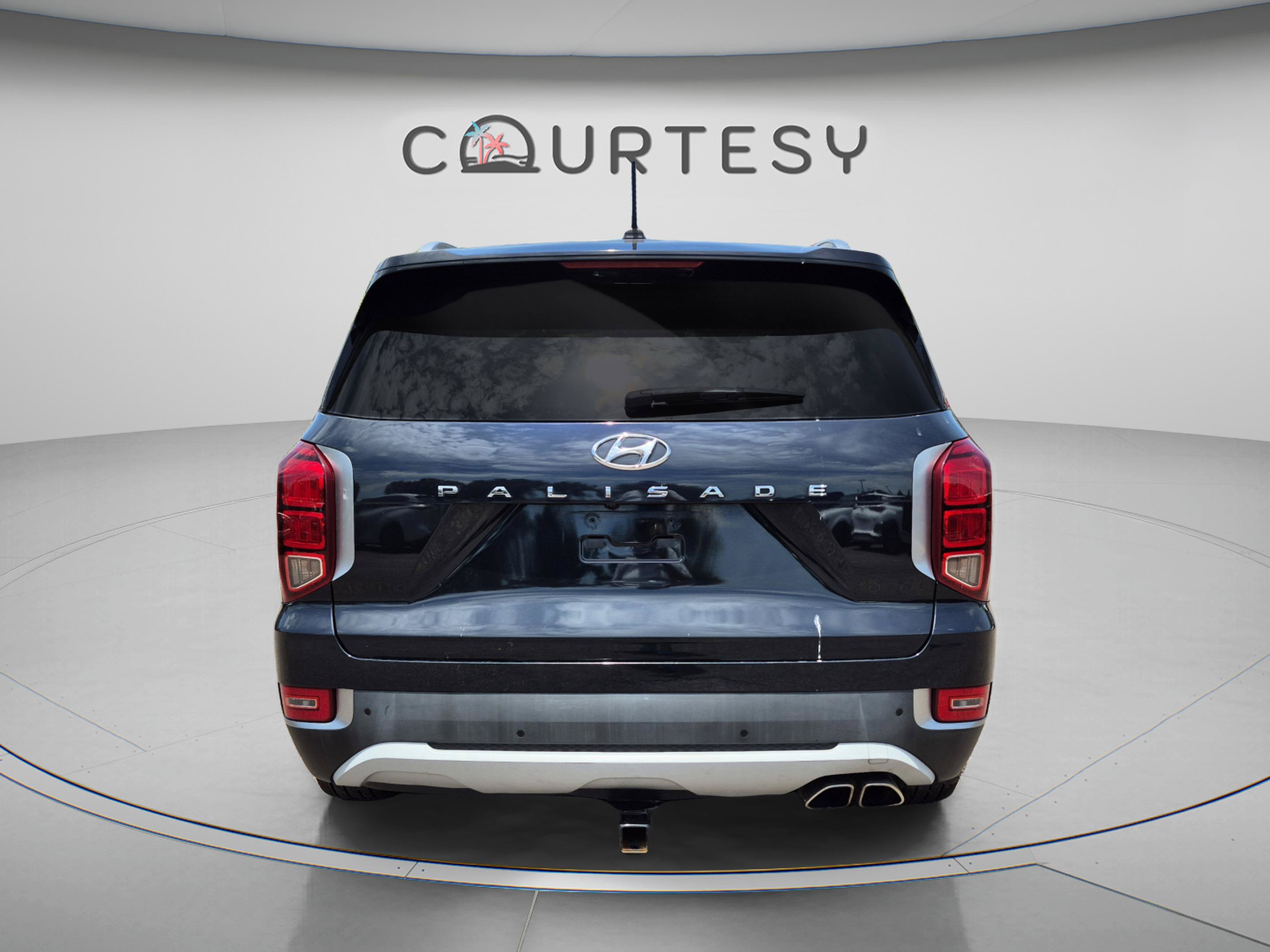 Used 2021 Hyundai Palisade SEL FWD image 4