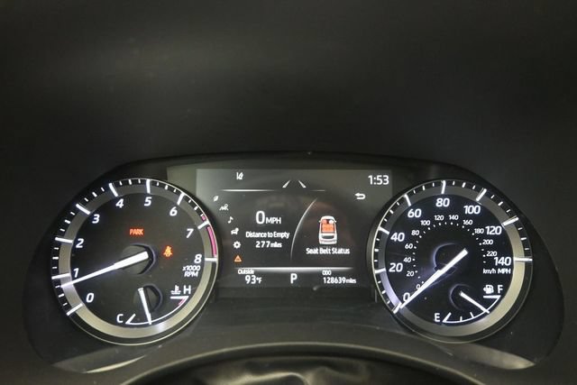 Used 2021 Toyota Highlander XLE FWD image 29