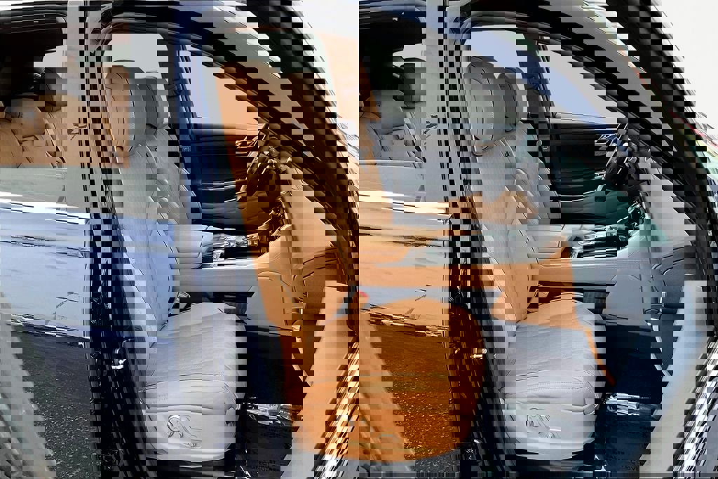 Used 2023 Genesis GV80 2.5T w/ Prestige Package image 7