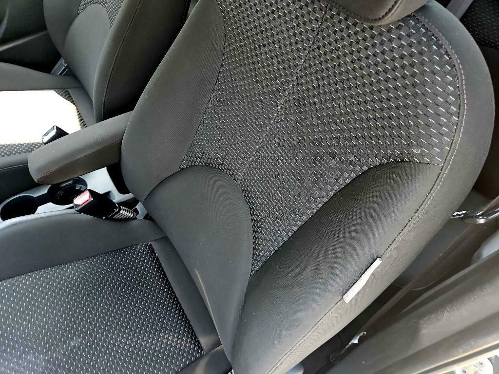 Used 2011 Hyundai Accent GS image 20