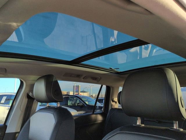 Used 2024 Volkswagen Tiguan SE image 24