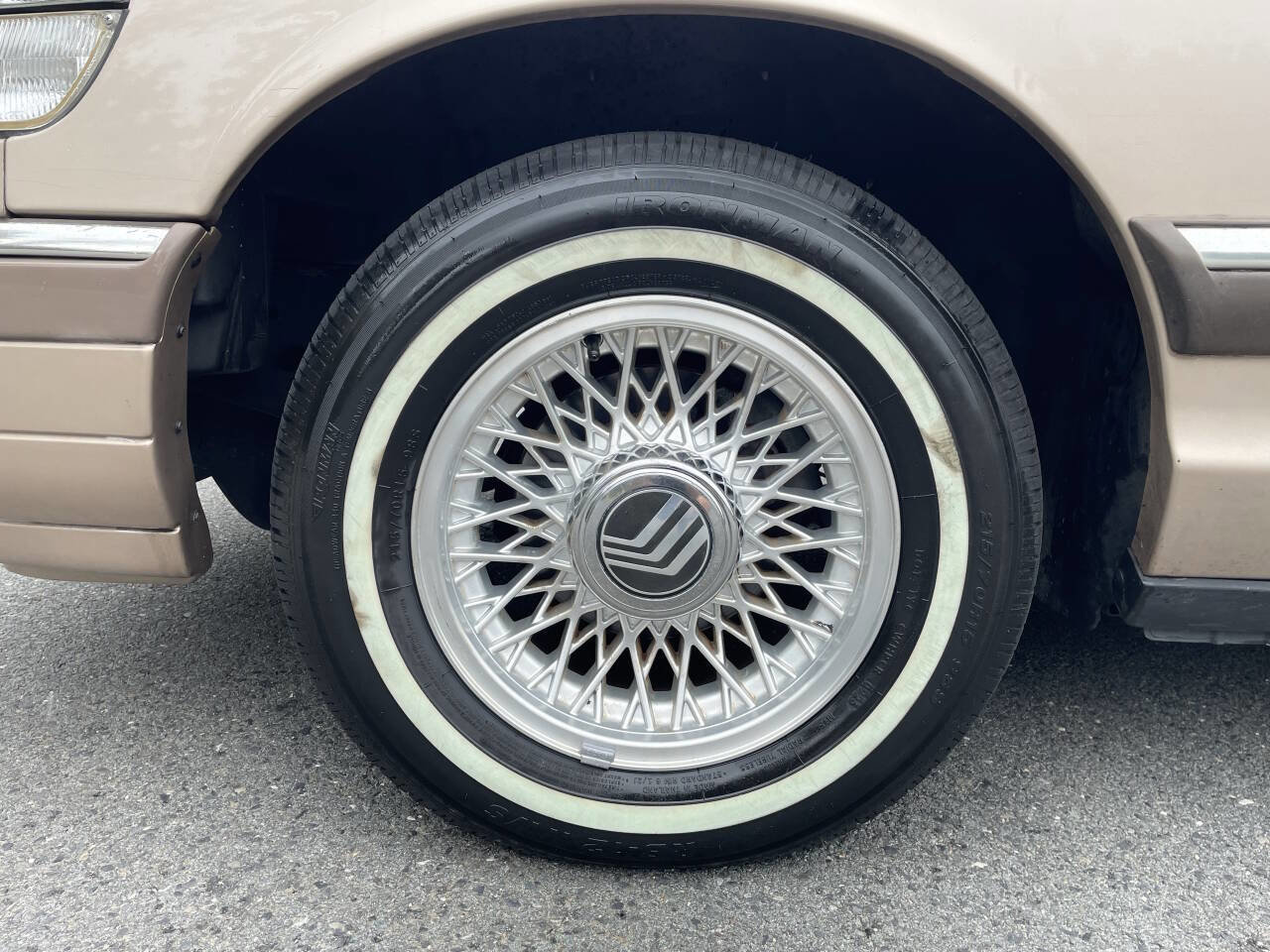 Used 1993 Mercury Grand Marquis LS image 37