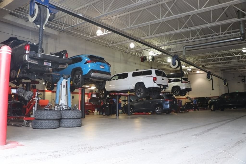 Used 2021 GMC Canyon Elevation w/ Driver Alert Package AWD/4WD image 32