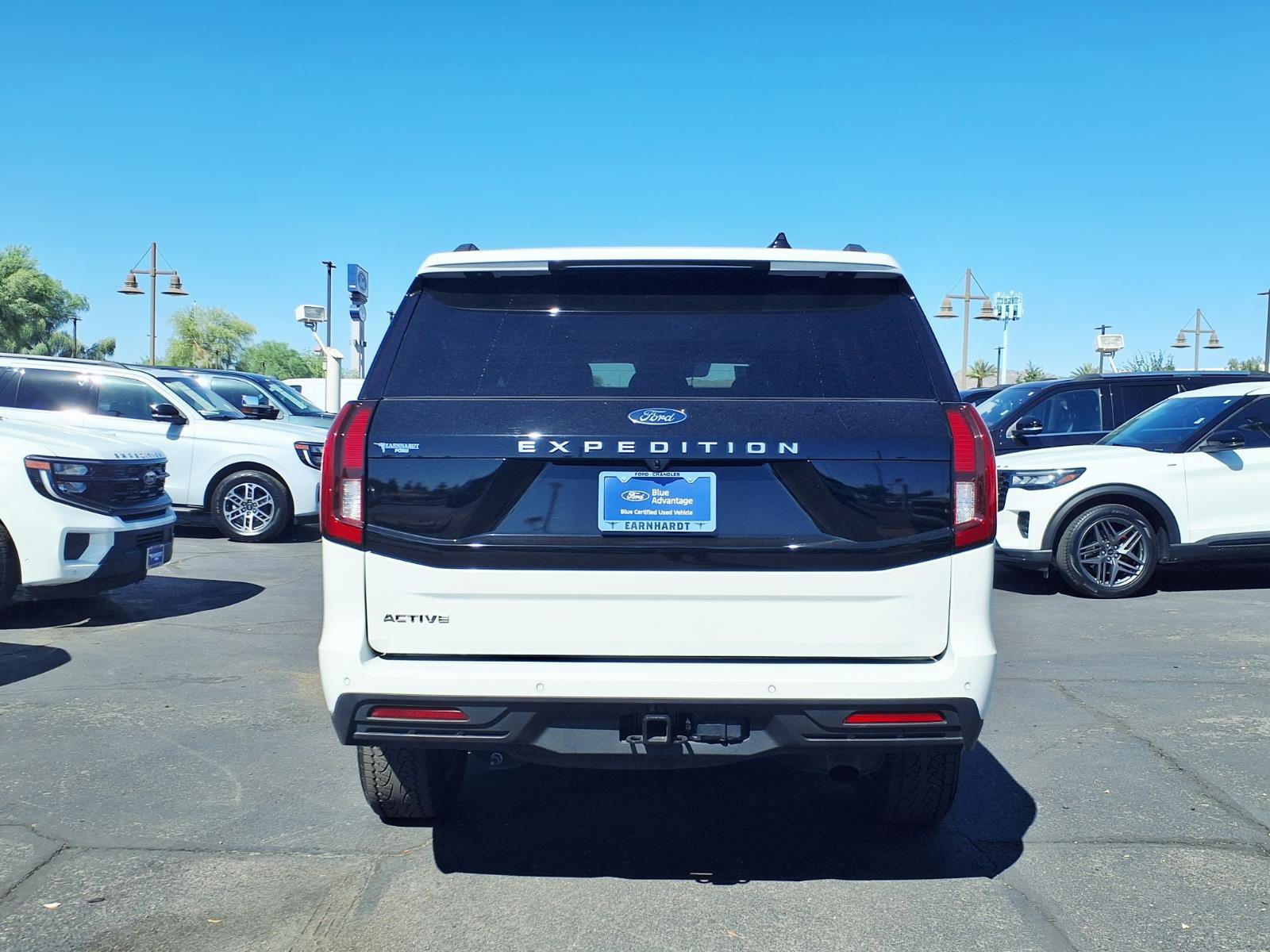 Certified 2025 Ford Expedition Active image 5