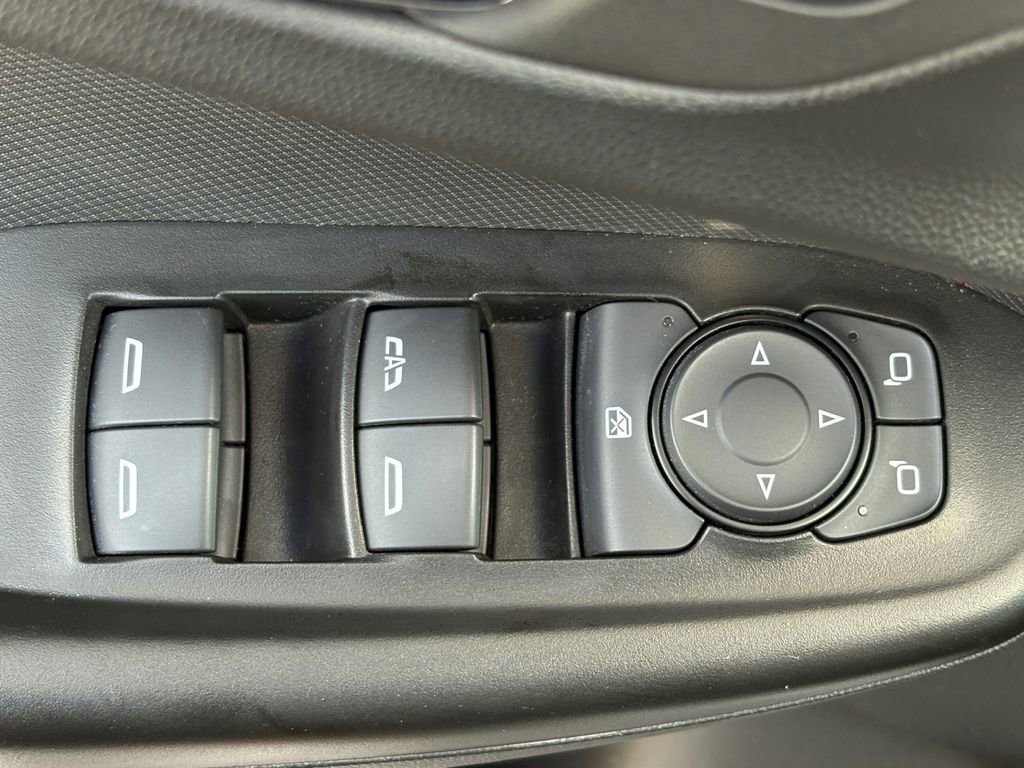 Used 2023 Chevrolet TrailBlazer RS w/ Convenience Package FWD image 13