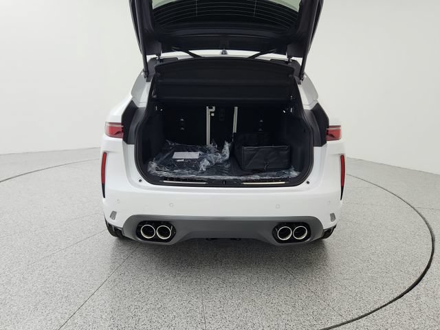 Certified 2026 Jaguar F-PACE SVR AWD/4WD image 23