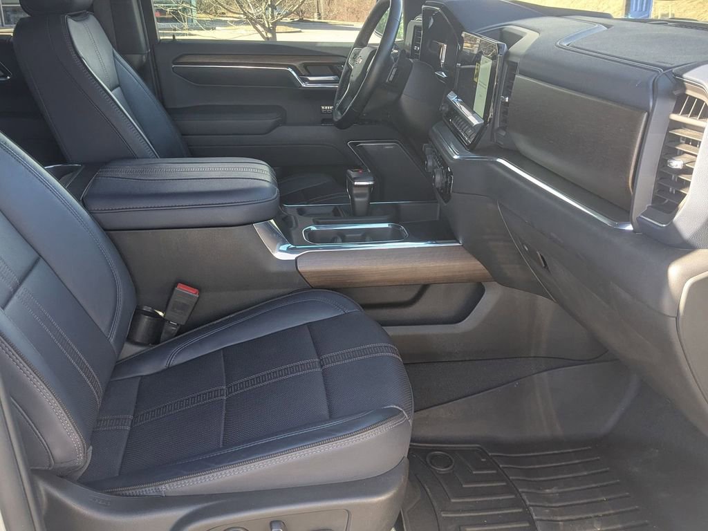 Used 2024 Chevrolet Silverado 1500 High Country w/ Max Trailering Package image 31