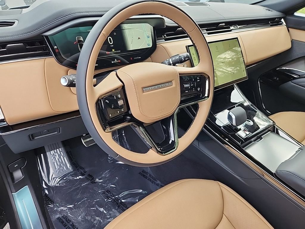 New 2025 Land Rover Range Rover Sport Dynamic SE image 15