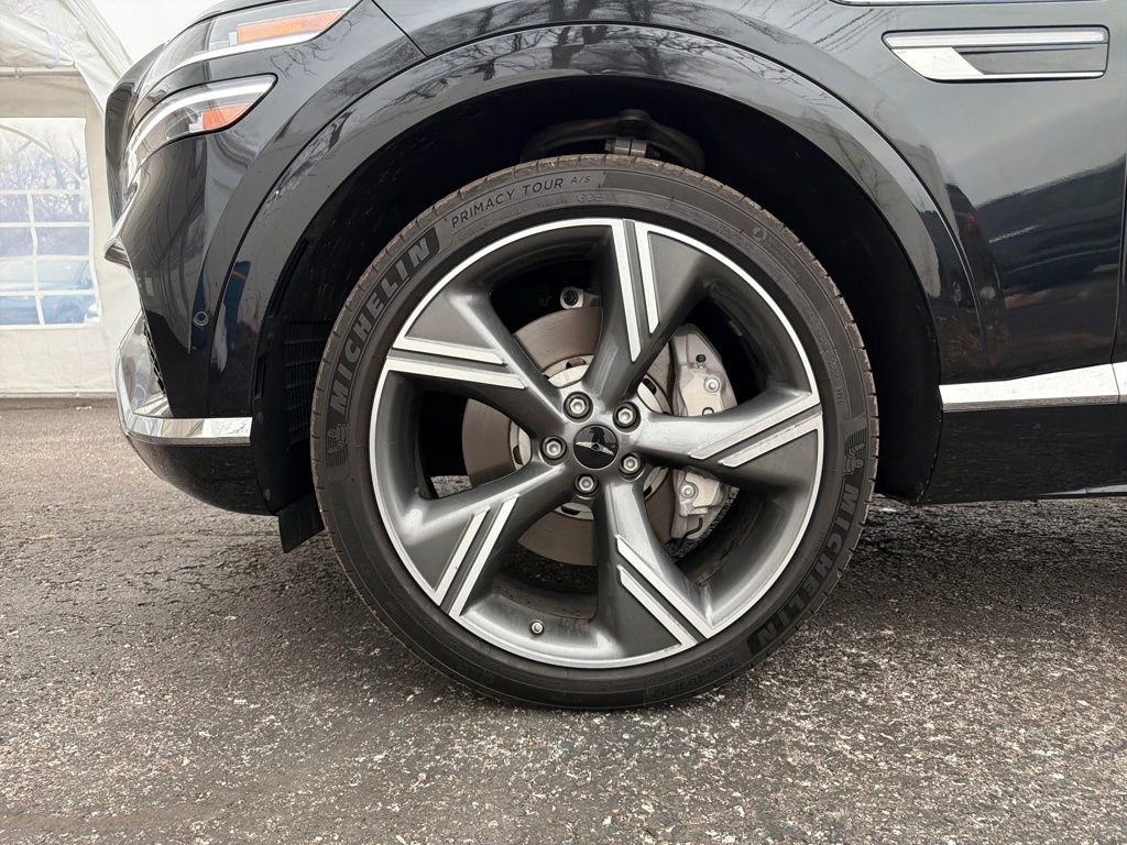 Used 2025 Genesis GV80 3.5T Prestige image 32