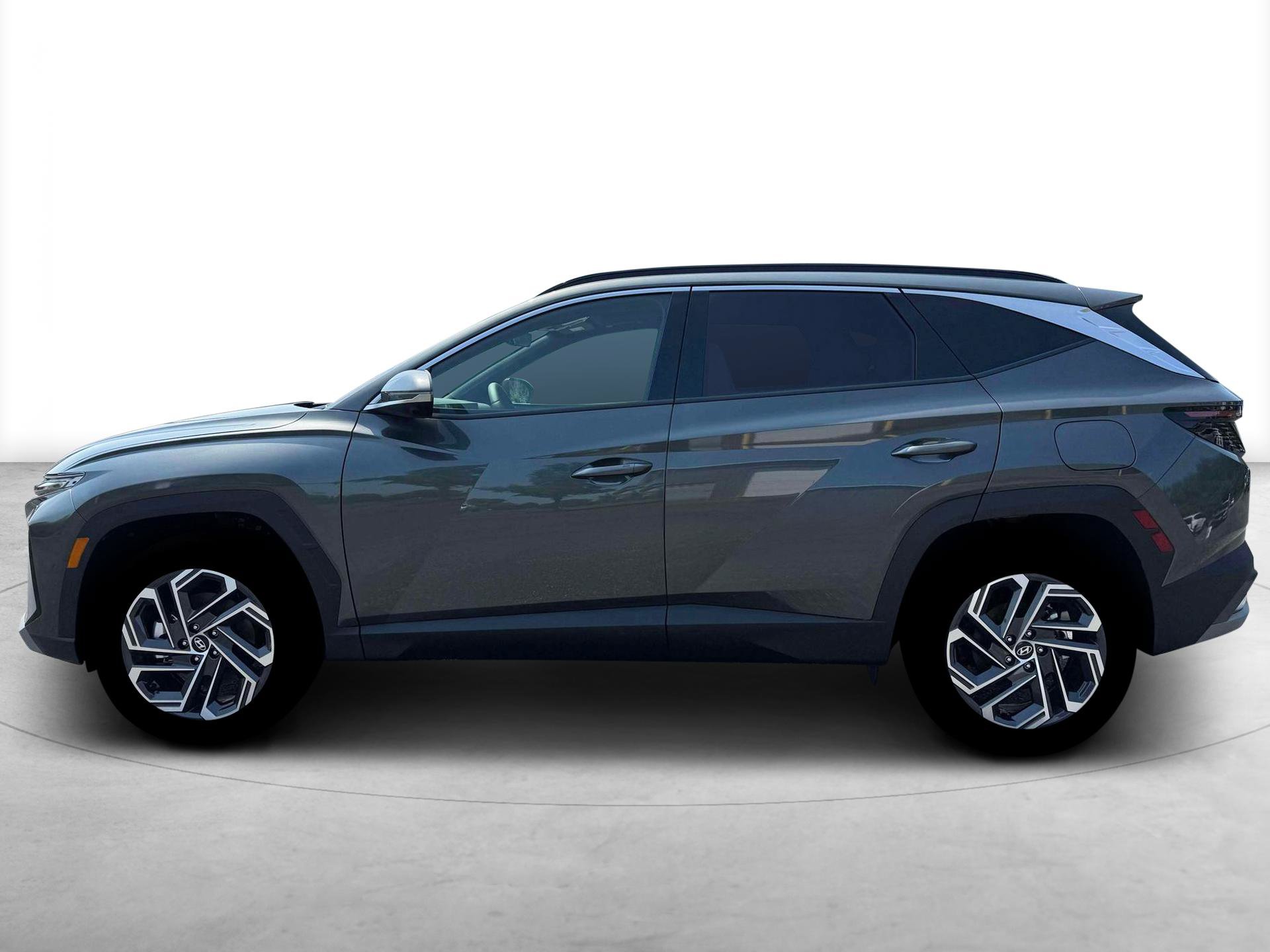 New 2026 Hyundai Tucson Limited AWD/4WD image 3