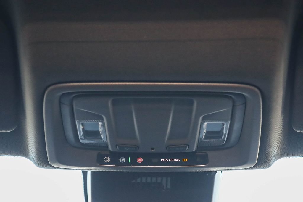 Used 2022 Chevrolet Silverado 1500 LT image 22