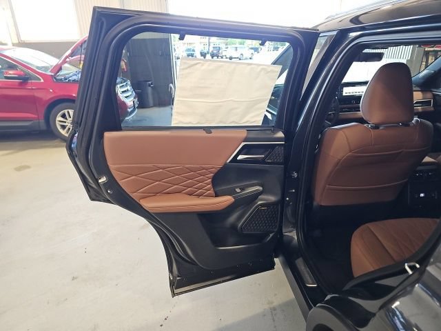 New 2026 Mitsubishi Outlander SEL AWD/4WD image 21