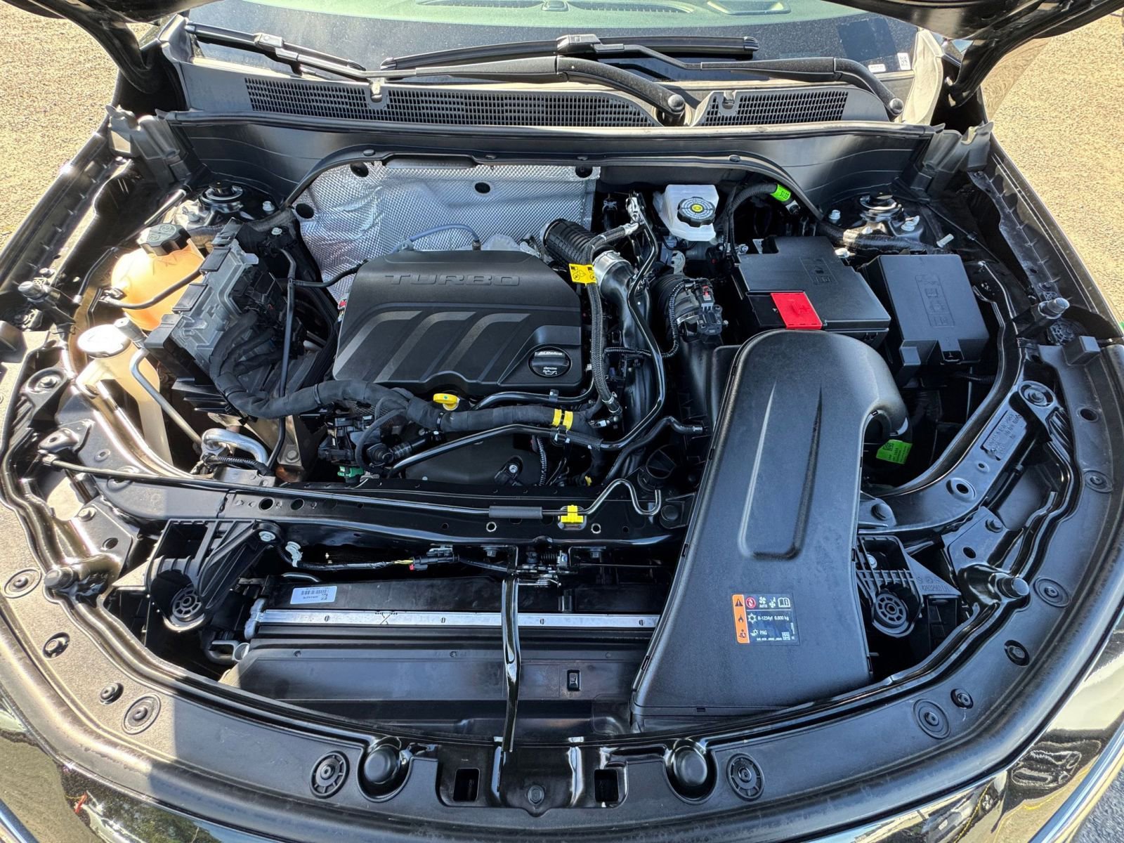 Used 2025 Buick Envista Sport Touring image 31