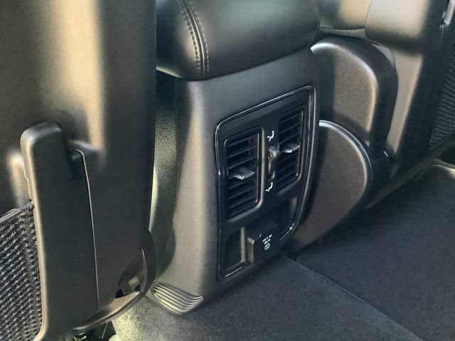 Used 2019 Jeep Grand Cherokee Altitude AWD/4WD image 26
