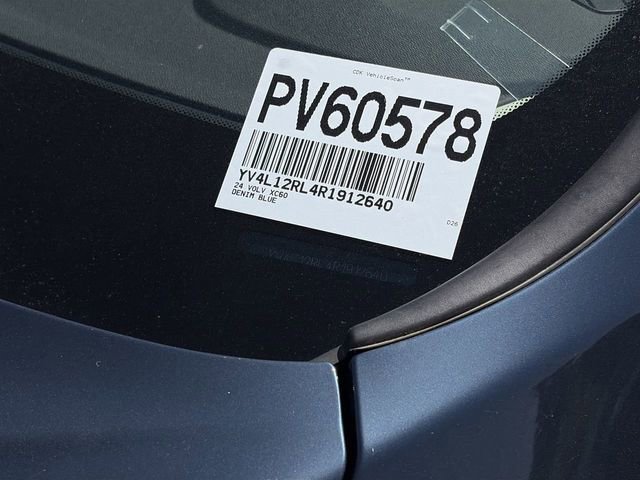 Used 2024 Volvo XC60 B5 Plus AWD/4WD image 34