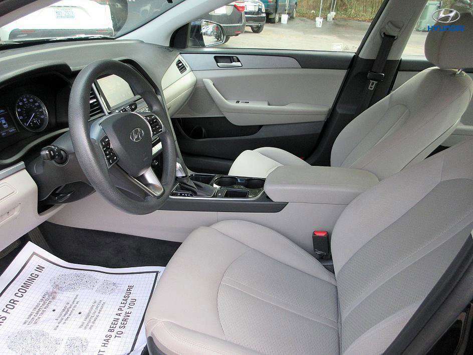 Used 2018 Hyundai Sonata SE image 13