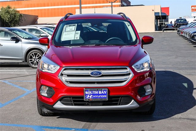 Used 2019 Ford Escape SEL image 2