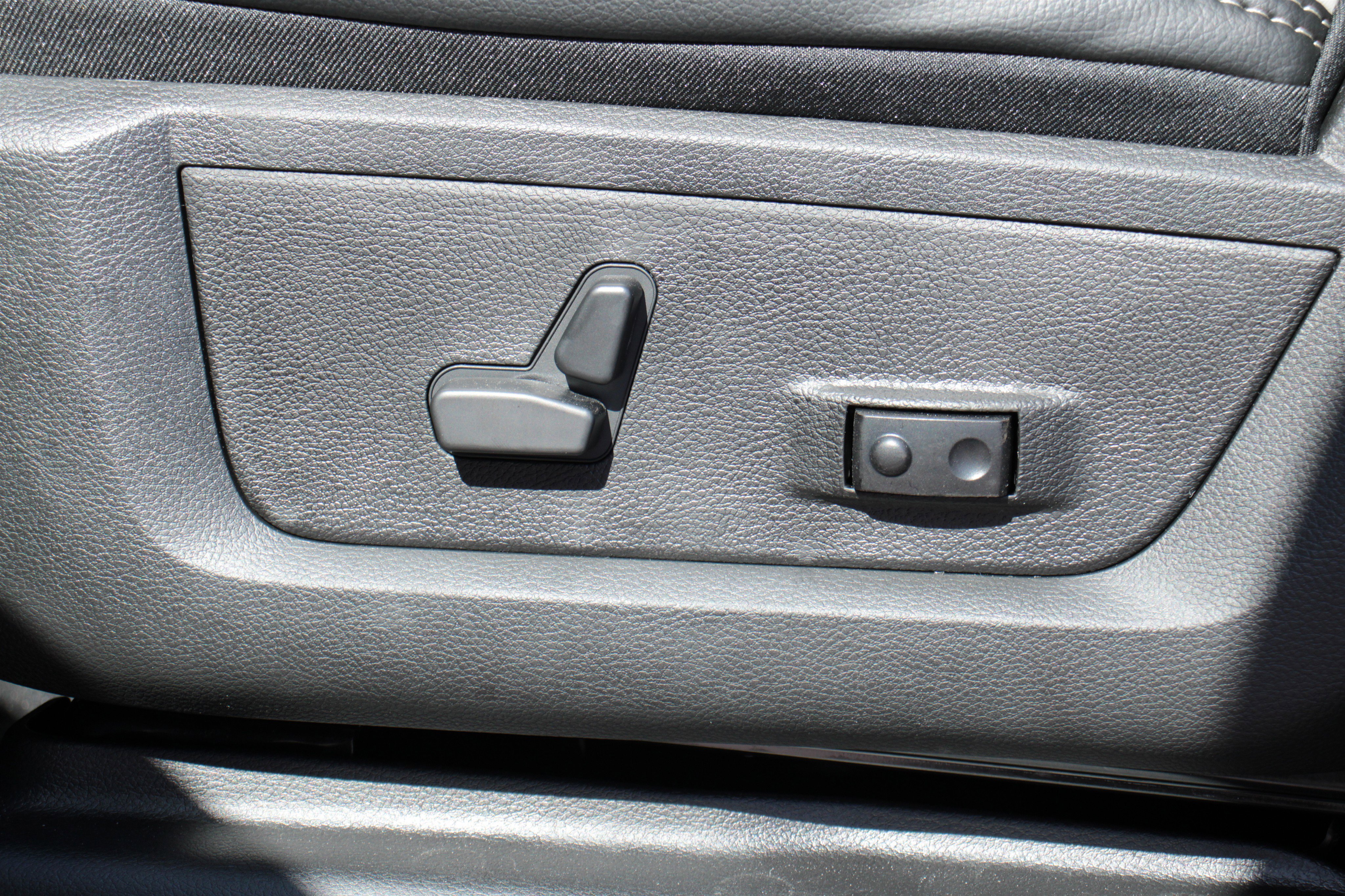 New 2026 RAM 2500 Laramie image 4