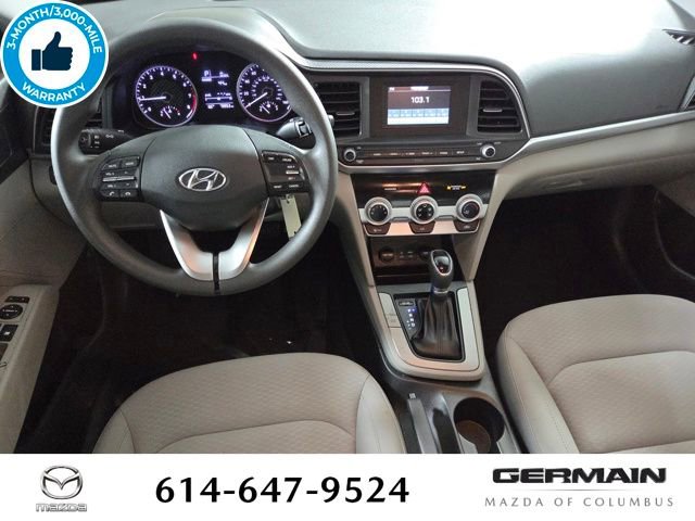 Used 2019 Hyundai Elantra SE FWD image 18