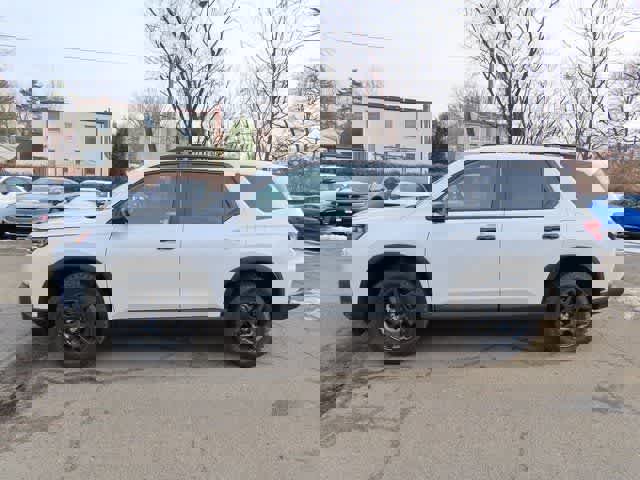 New 2026 Honda Pilot TrailSport image 3