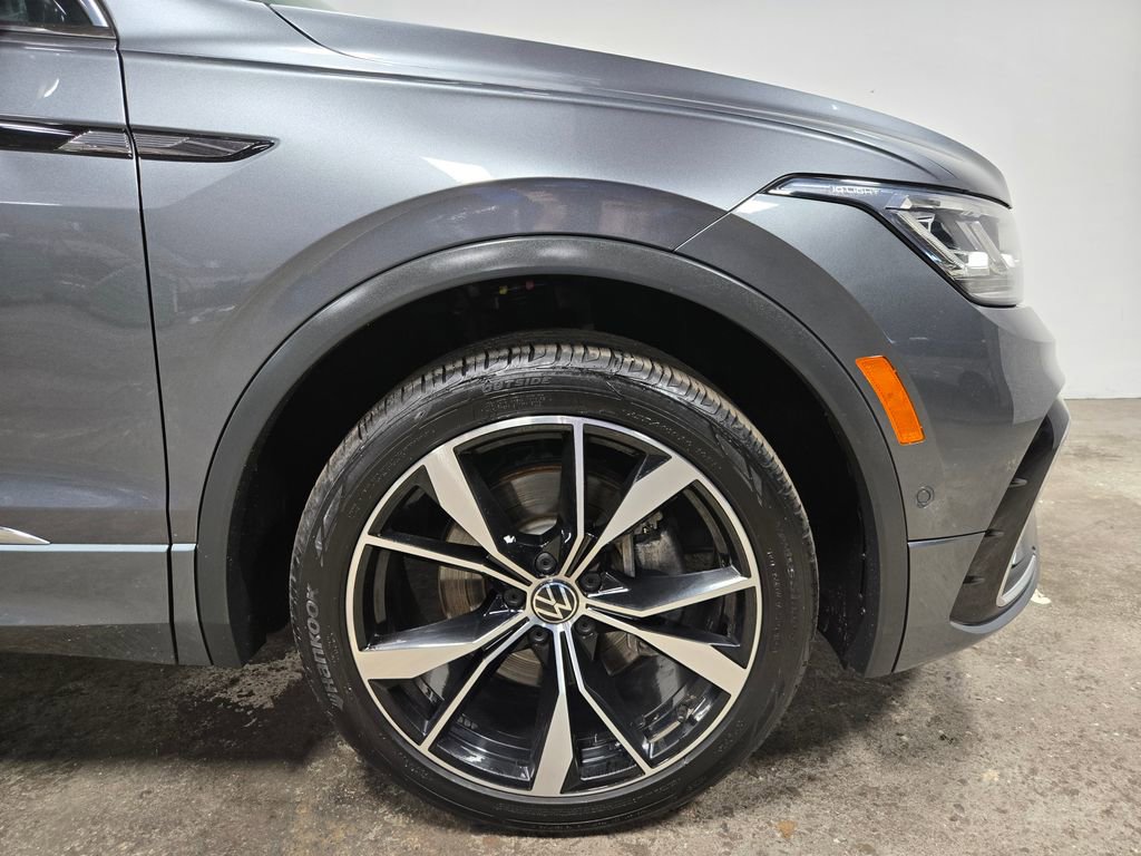 Used 2022 Volkswagen Tiguan SEL R-Line AWD/4WD image 65