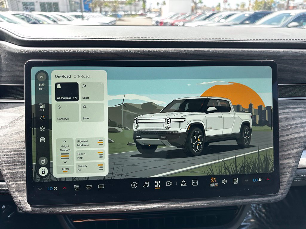 Used 2022 Rivian R1T Launch Edition AWD/4WD image 34