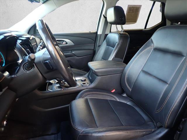 Used 2021 Chevrolet Traverse LT w/ LT Premium Package AWD/4WD image 10
