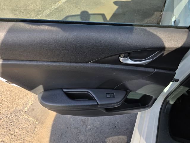 Used 2019 Honda Civic Sport image 12