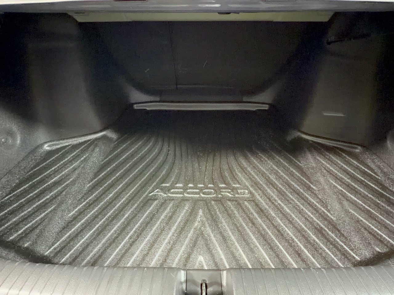 Used 2024 Honda Accord EX image 28