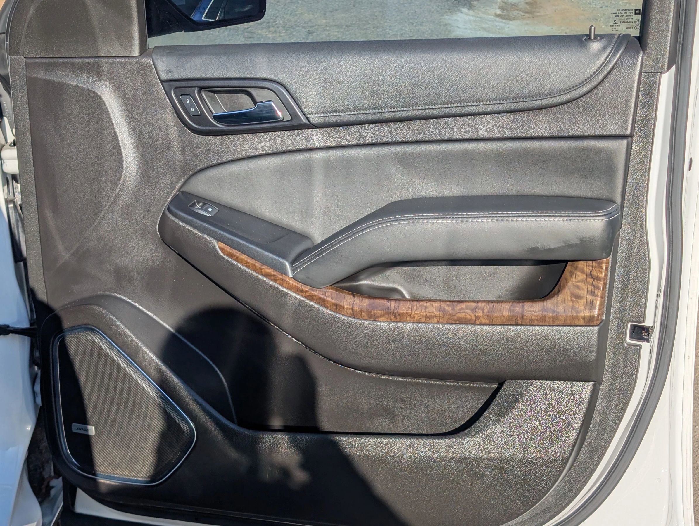 Used 2016 Chevrolet Suburban LT image 35