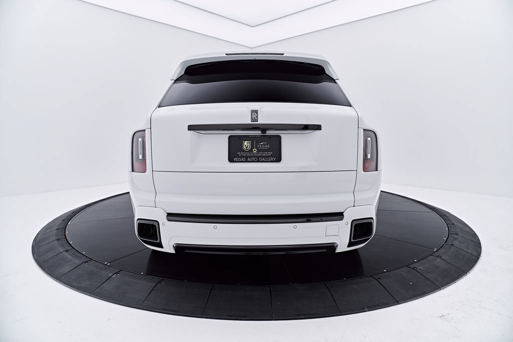 Used 2025 Rolls-Royce Cullinan Black Badge AWD/4WD image 13
