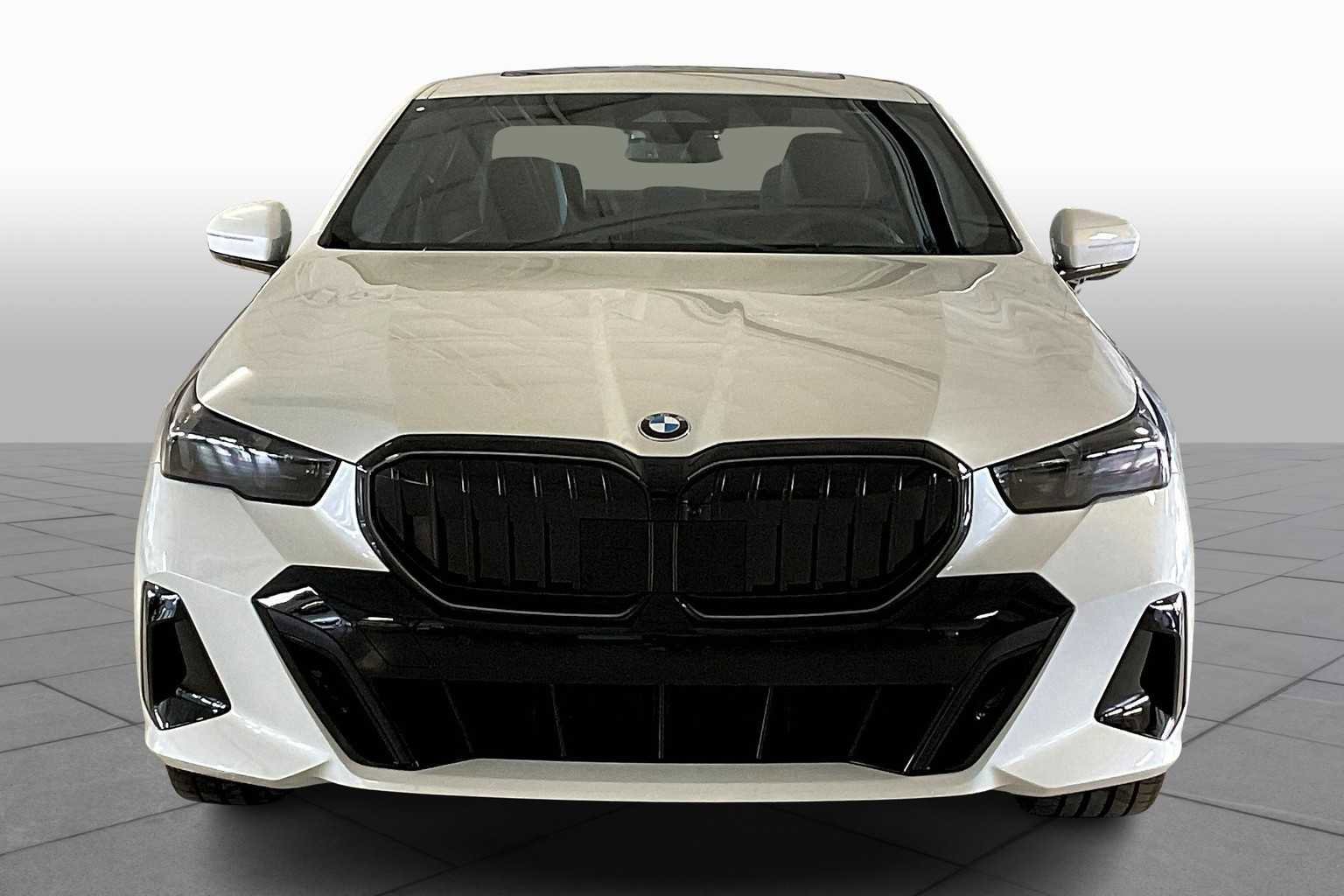 New 2025 BMW 530i 530i image 3