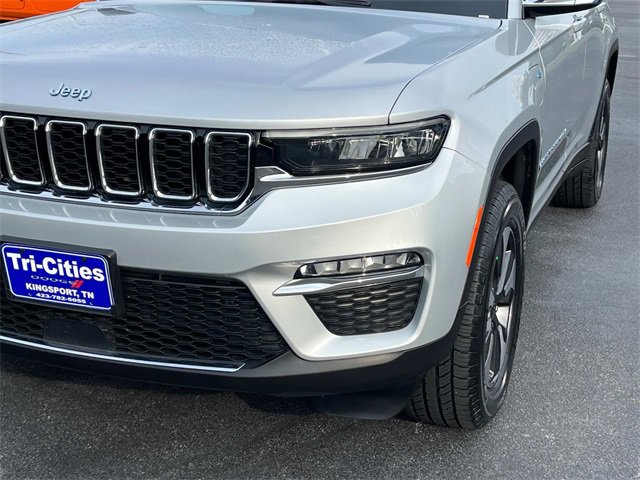 Used 2023 Jeep Grand Cherokee 4WD 4xe image 10