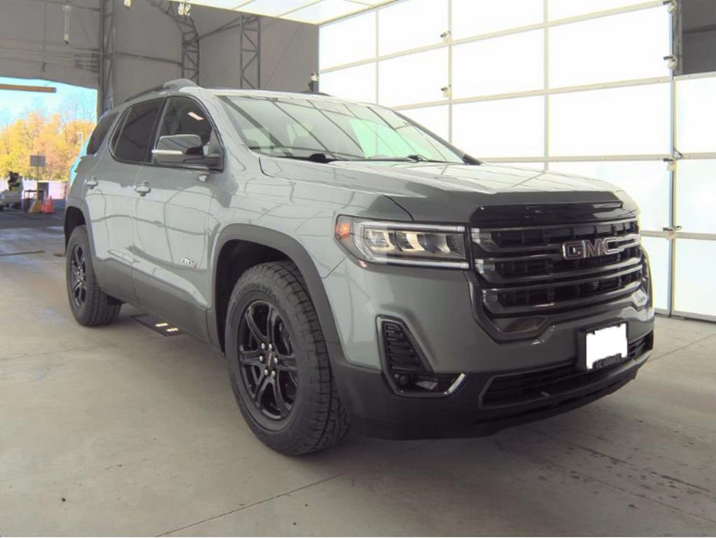Used 2023 GMC Acadia AT4 w/ Technology Package AWD/4WD image 4
