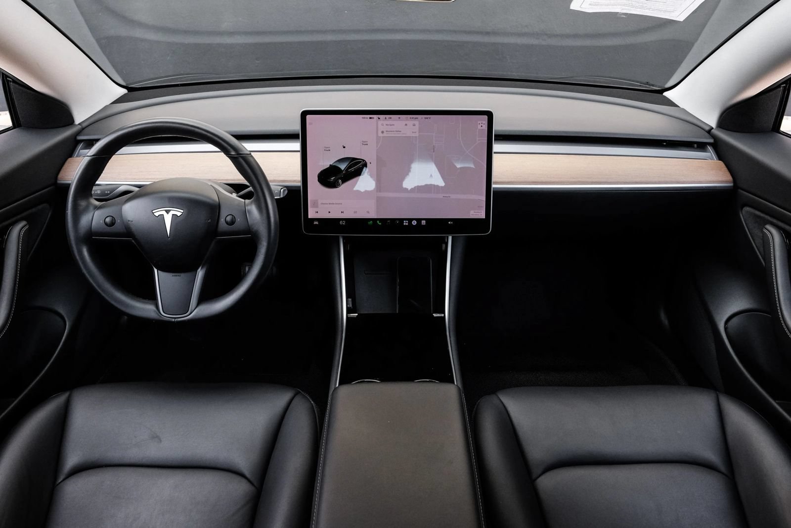 Used 2018 Tesla Model 3 Long Range RWD image 14