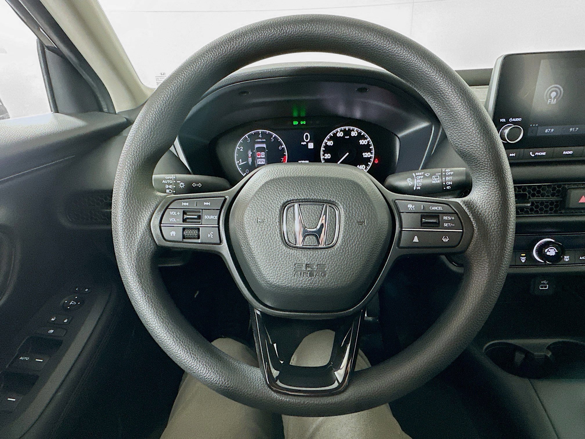 Certified 2025 Honda HR-V LX image 11