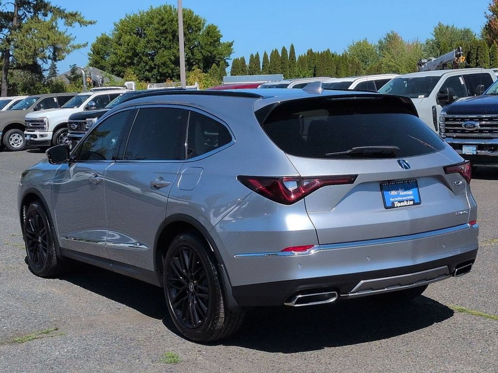 Used 2025 Acura MDX w/ Technology Package AWD/4WD image 3