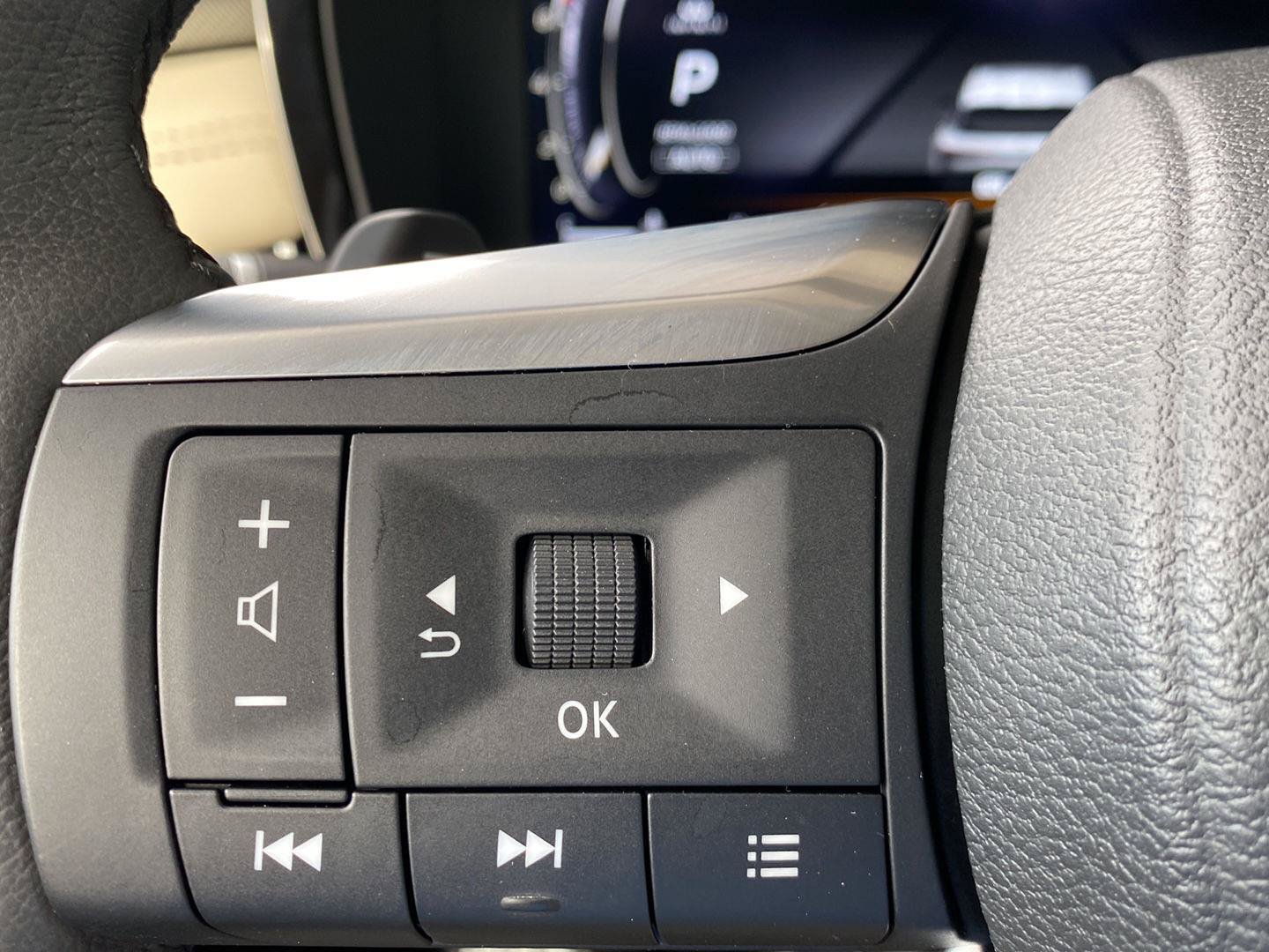 Used 2024 INFINITI QX60 Luxe AWD/4WD image 47