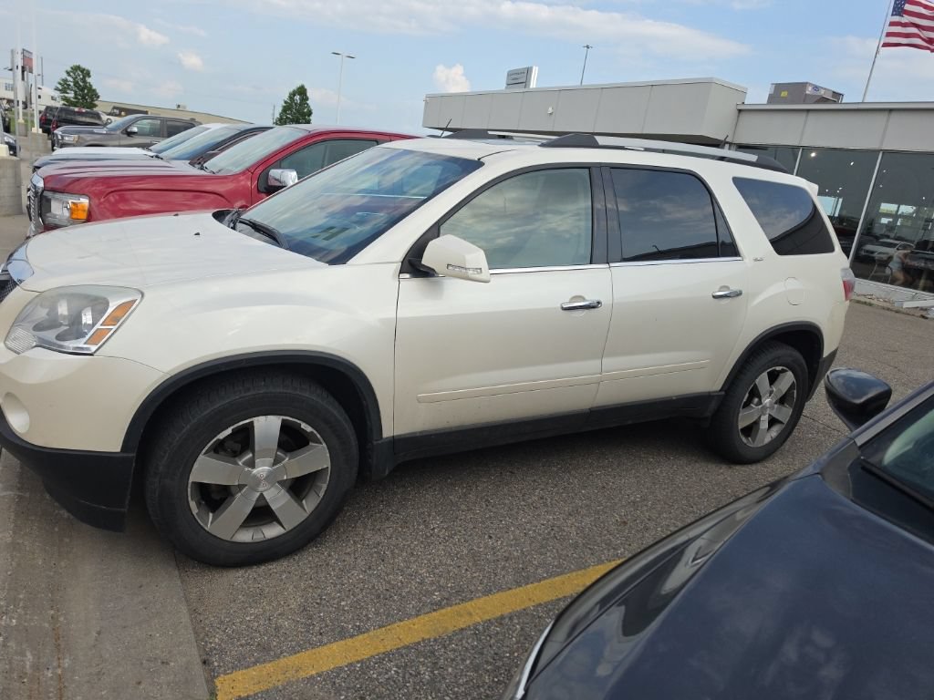 Used 2012 GMC Acadia SLT AWD/4WD image 4