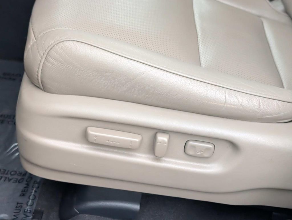 Used 2019 Honda Pilot Elite image 27