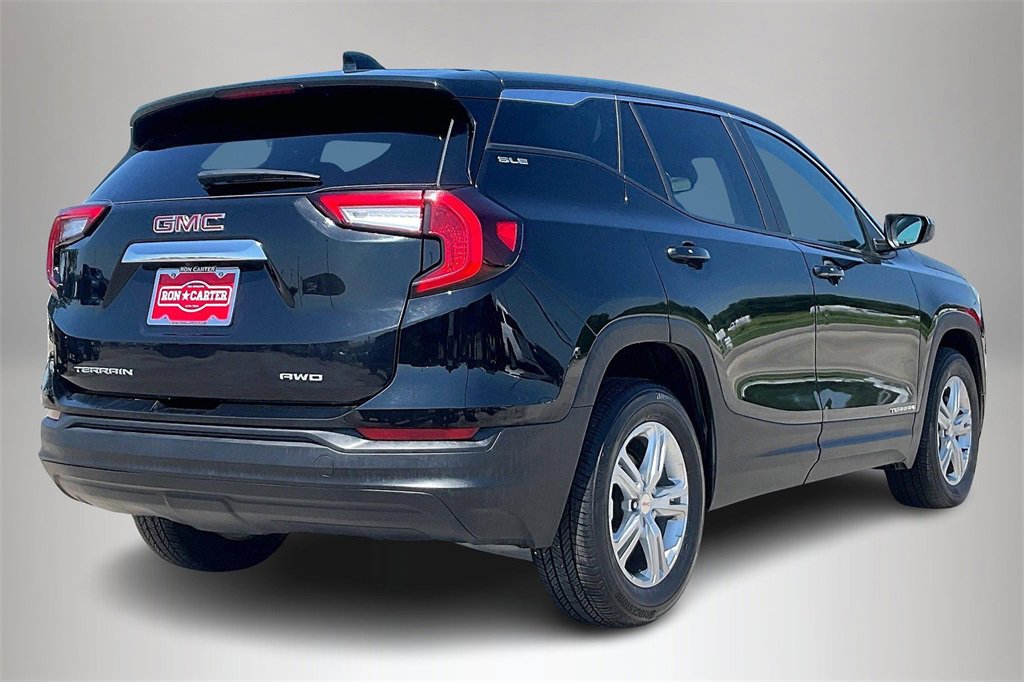 Certified 2024 GMC Terrain SLE image 5