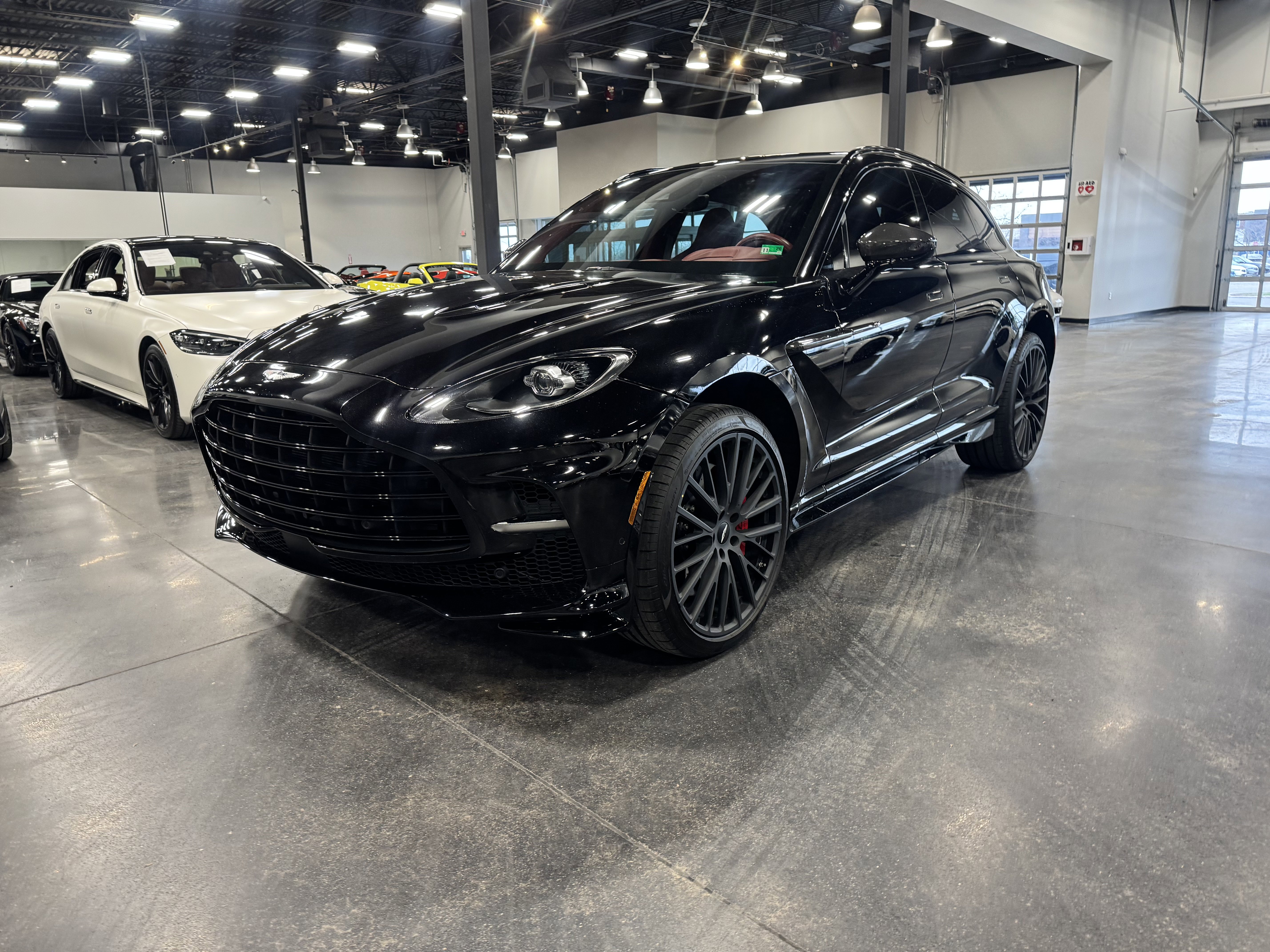 Used 2023 Aston Martin DBX 707 image 7