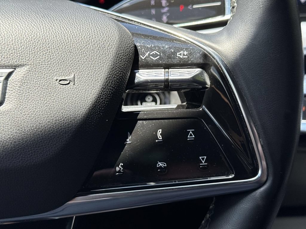 Certified 2024 Cadillac Lyriq Sport AWD/4WD image 36