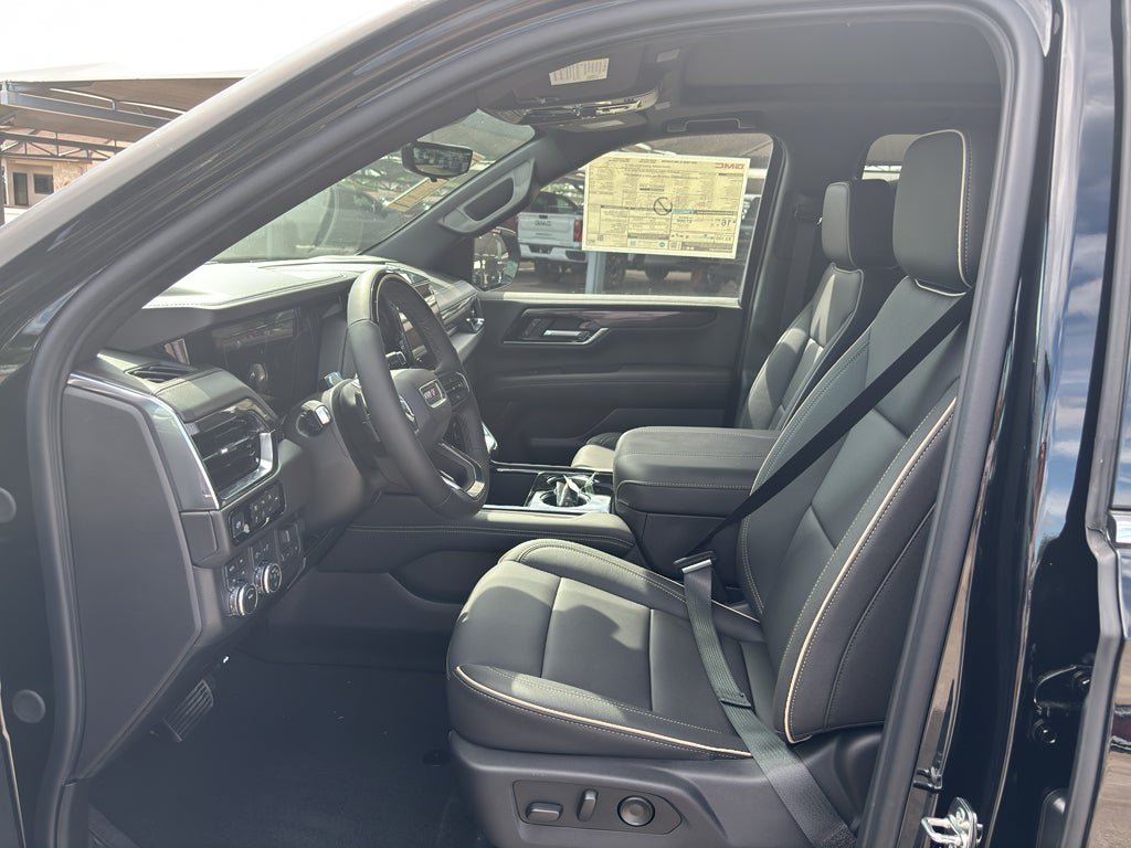 New 2026 GMC Yukon XL Elevation w/ Elevation Premium Package AWD/4WD image 13